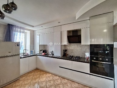 Сдается 2-комн. квартира, 77,2 м²