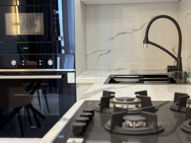 Ставропольский край, Ставрополь, р-н Промышленный, ул. Павла Буравцева, 42к1