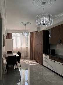 Сдается 1-комн. квартира, 73 м²