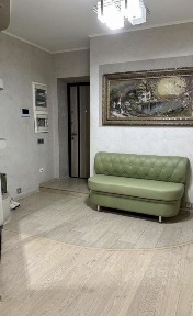 Сдается 4-комн. квартира, 102,2 м²