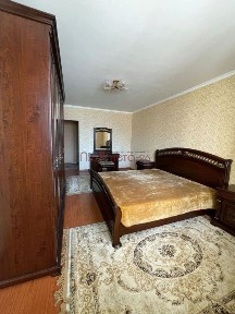 Сдается 3-комн. квартира, 120 м²