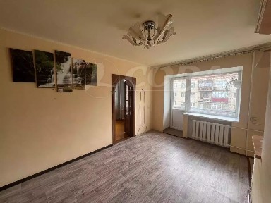 Продается 3-комн. квартира, 43 м²