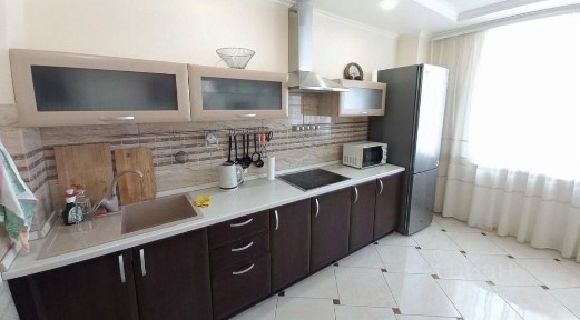 Сдается 2-комн. квартира, 75 м²