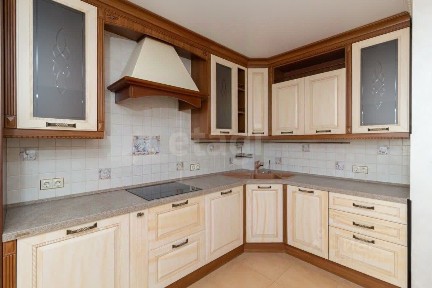 Продается 3-комн. квартира, 96 м²