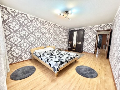 Продается 3-комн. квартира, 93,3 м²