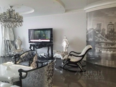 Сдается 3-комн. квартира, 99 м²