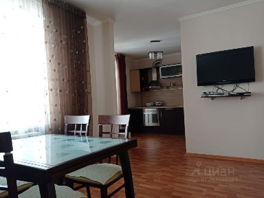 Сдается 2-комн. квартира, 80 м²