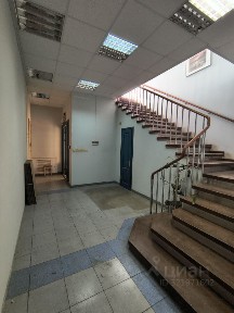 Сдается здание (B)