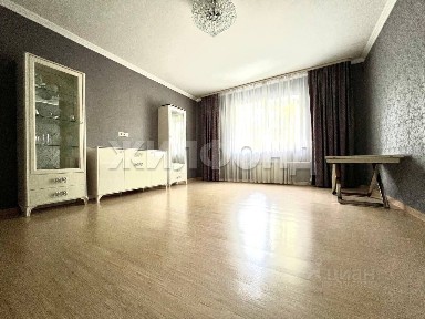 Продается 4-комн. квартира, 103,9 м²