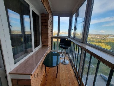 Продается 2-комн. квартира, 55,7 м²