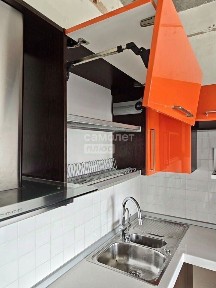 Продается 4-комн. квартира, 95 м²