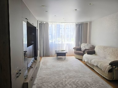 Продается 3-комн. квартира, 98 м²