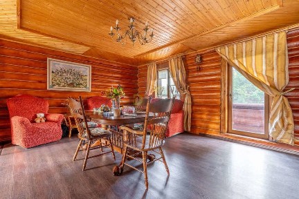 Продается 2-этажный дом, 130 м²