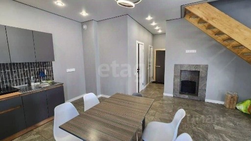 Продается 2-этажный дом, 120 м²