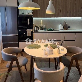 Продается 2-комн. квартира, 67,6 м²