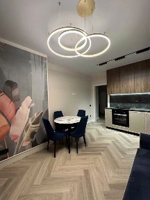 Продается 2-комн. квартира, 58 м²