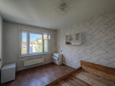 Продается 4-комн. квартира, 77,7 м²