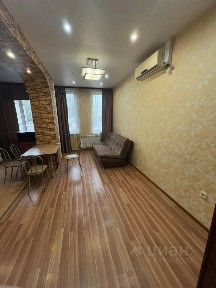 Новосибирская область, Новосибирск, р-н Кировский, мкр. Затулинский, ул. Петухова, 22/1