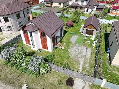 Продается 2-этажный дом, 160 м²