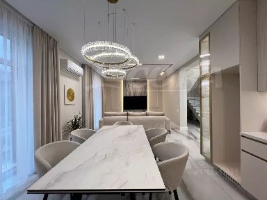 Продается 2-этажный коттедж, 242 м²