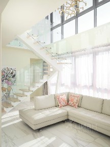 Продается 5-комн. квартира, 221,5 м²