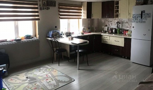 Продается 2-этажный дом, 70 м²