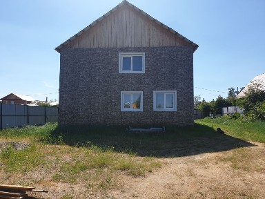 Продается 2-этажный дом, 196 м²