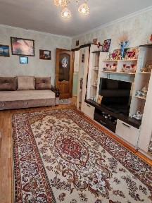 Продается 4-комн. квартира, 61,4 м²