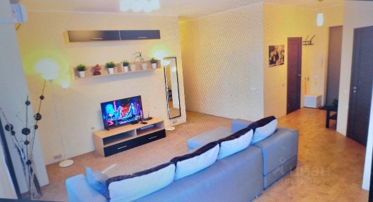 Сдается 3-комн. квартира, 105 м²