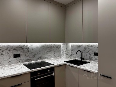 Продается 4-комн. квартира, 77,2 м²