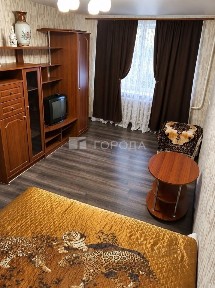 Новосибирская область, Новосибирск, р-н Железнодорожный, мкр. Челюскинский, ул. Челюскинцев, 18