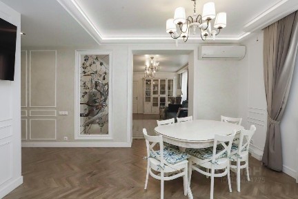 Продается 4-комн. квартира, 132,2 м²