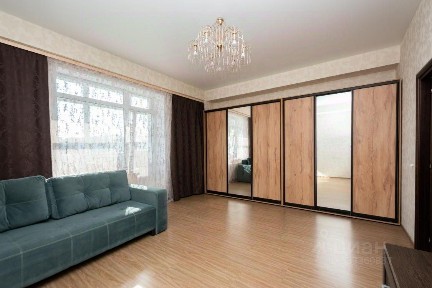 Продается 2-комн. квартира, 93,4 м²