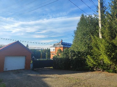 Продается 2-этажный дом, 160 м²