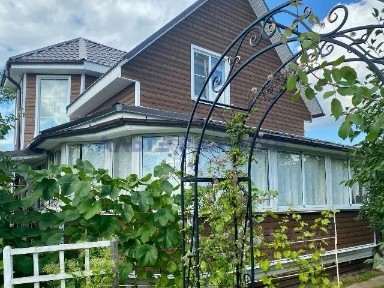 Продается 2-этажный дом, 92,6 м²