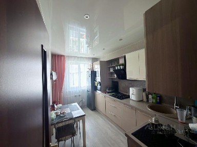 Продается 2-комн. квартира, 49,6 м²