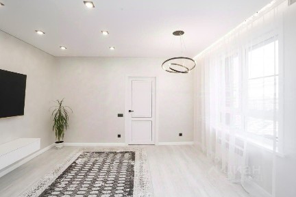 Продается 4-комн. квартира, 83 м²