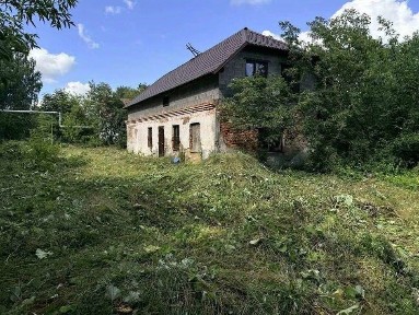 Продается 2-этажный дом, 179 м²