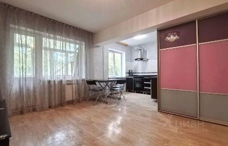 Продается 3-комн. квартира, 58,6 м²