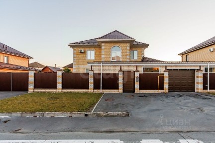 Продается 2-этажный дом, 246,5 м²