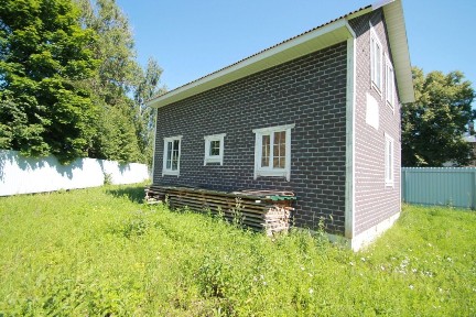Продается 2-этажный дом, 100 м²