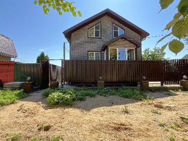 Продается 2-этажный дом, 120 м²