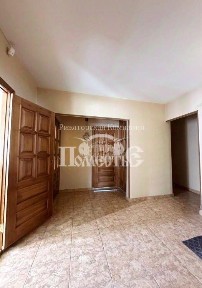 Продается 5-комн. квартира, 87 м²