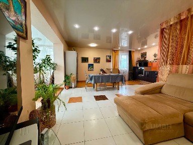 Продается 4-комн. квартира, 130 м²