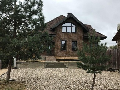 Продается 2-этажный коттедж, 220 м²