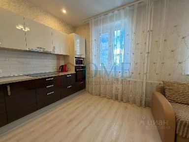 Сдается 3-комн. квартира, 100 м²