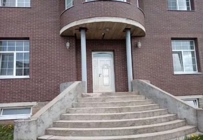 Продается 3-этажный коттедж, 750 м²