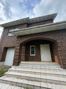 Продается 2-этажный дом, 183 м²