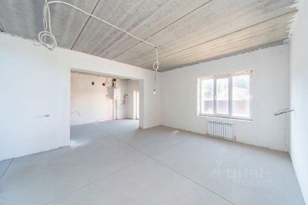 Продается 3-этажный дом, 261 м²