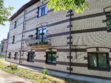 Продается 3-этажный таунхаус, 153,3 м²